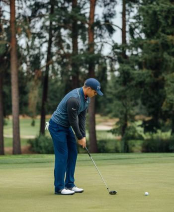 apprendre à golfer : conseils et astuces pour débuter efficacement